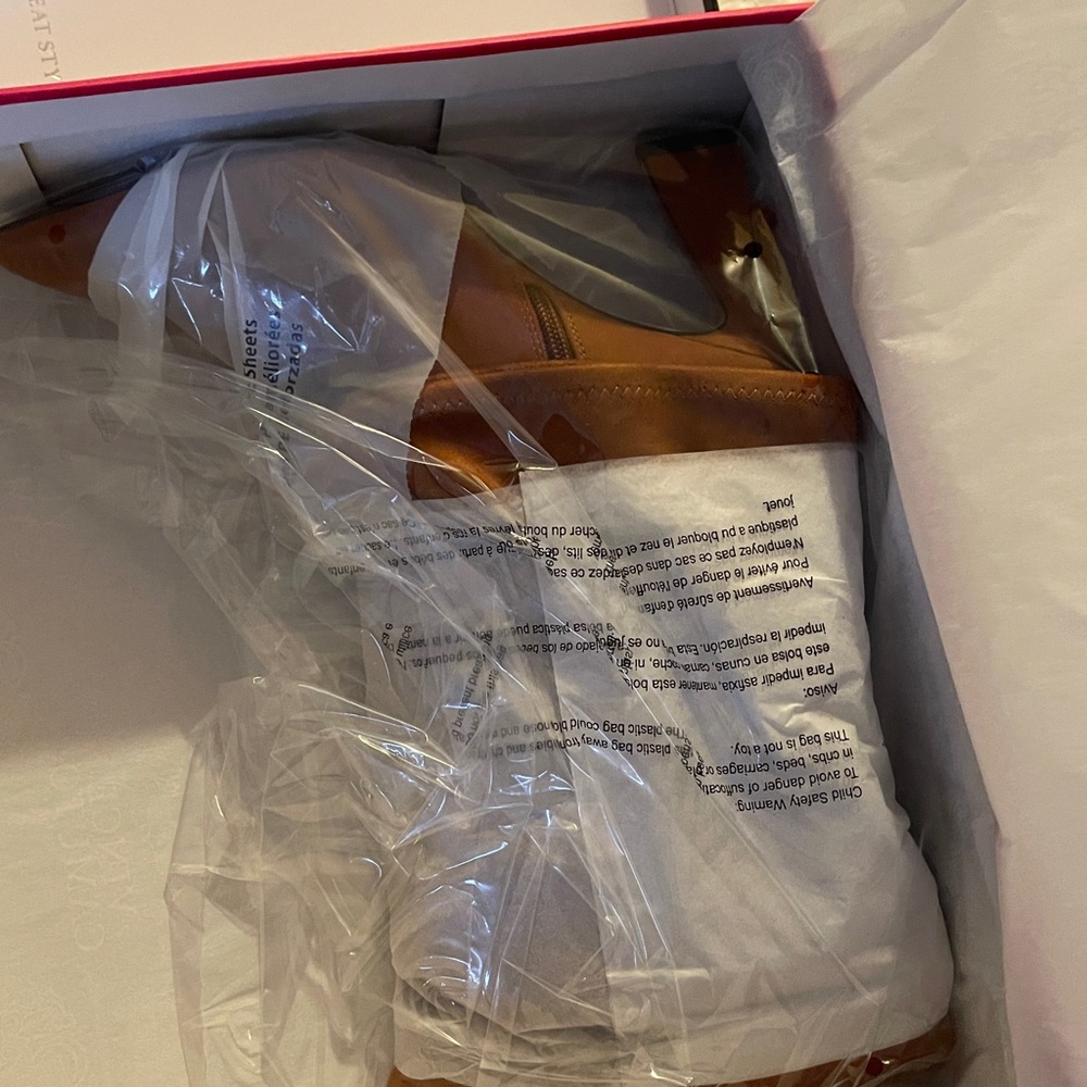 Vince Camuto Taplana over the knee (regular and wide calf) Warm Caramel Size 8.5